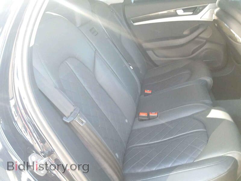 2013 Audi S8 (VIN WAUD2AFD1DN005371) — photo 6 of 10