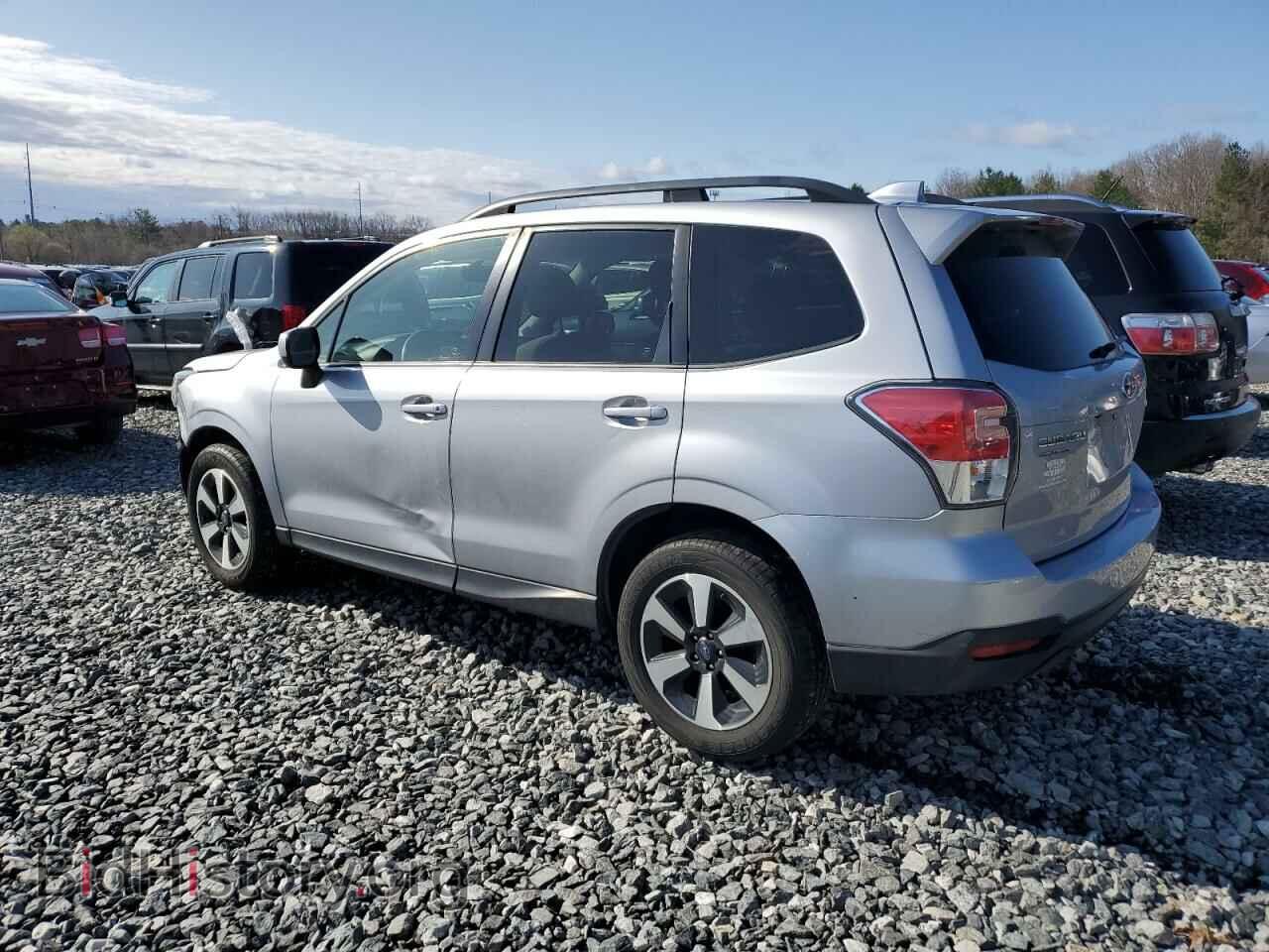 2017 SUBARU FORESTER - VIN: JF2SJAEC1HH529423 - Фото 2