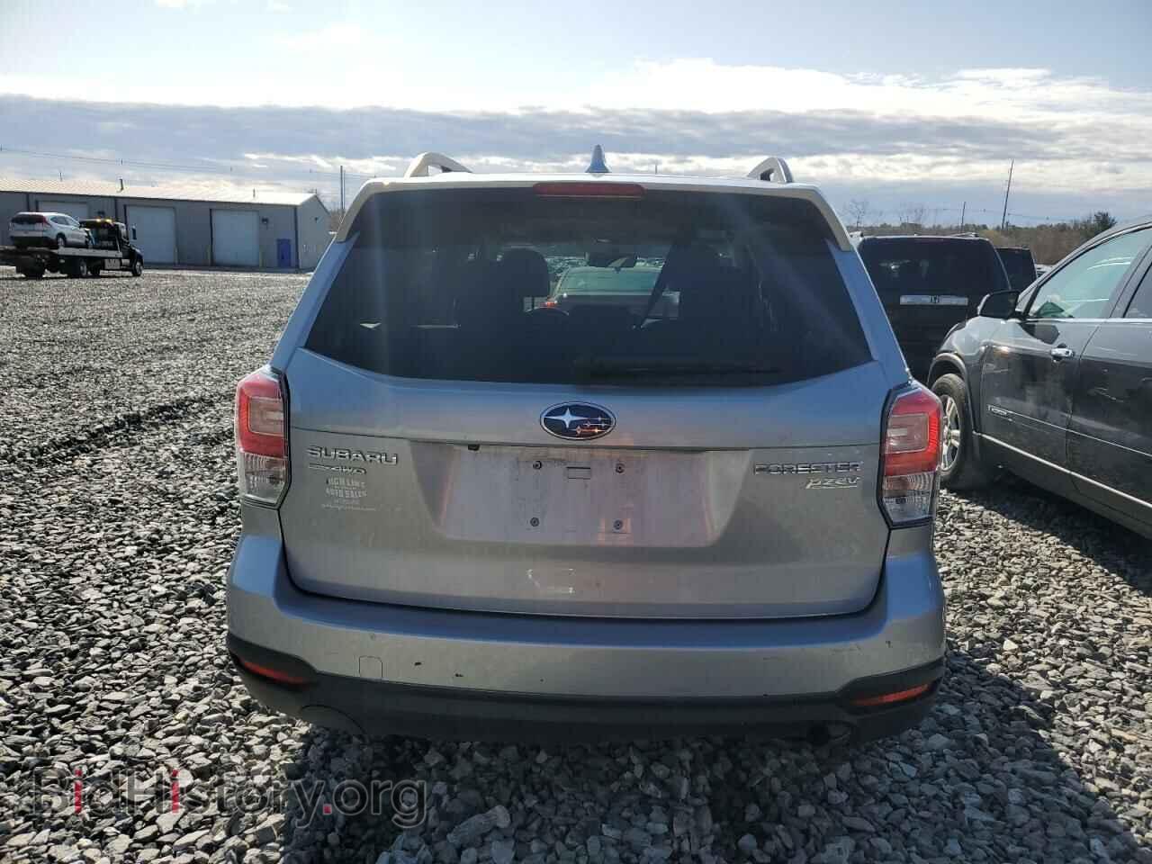 2017 SUBARU FORESTER - VIN: JF2SJAEC1HH529423 - Фото 6