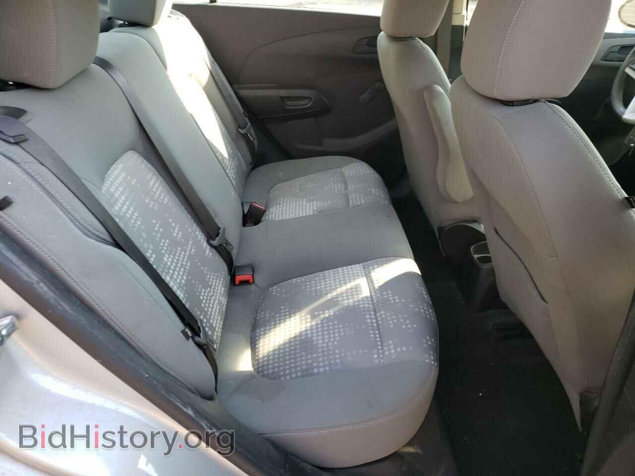2018 CHEVROLET SONIC - VIN: 1G1JB5SG6J4123052 - Фото 6