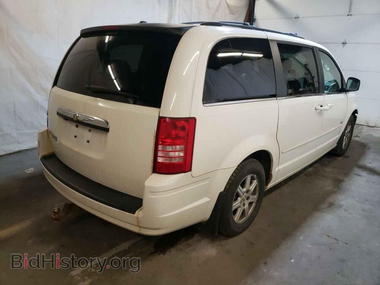 2008 CHRYSLER MINIVAN - VIN: 2A8HR54P98R709405 - Фото 4