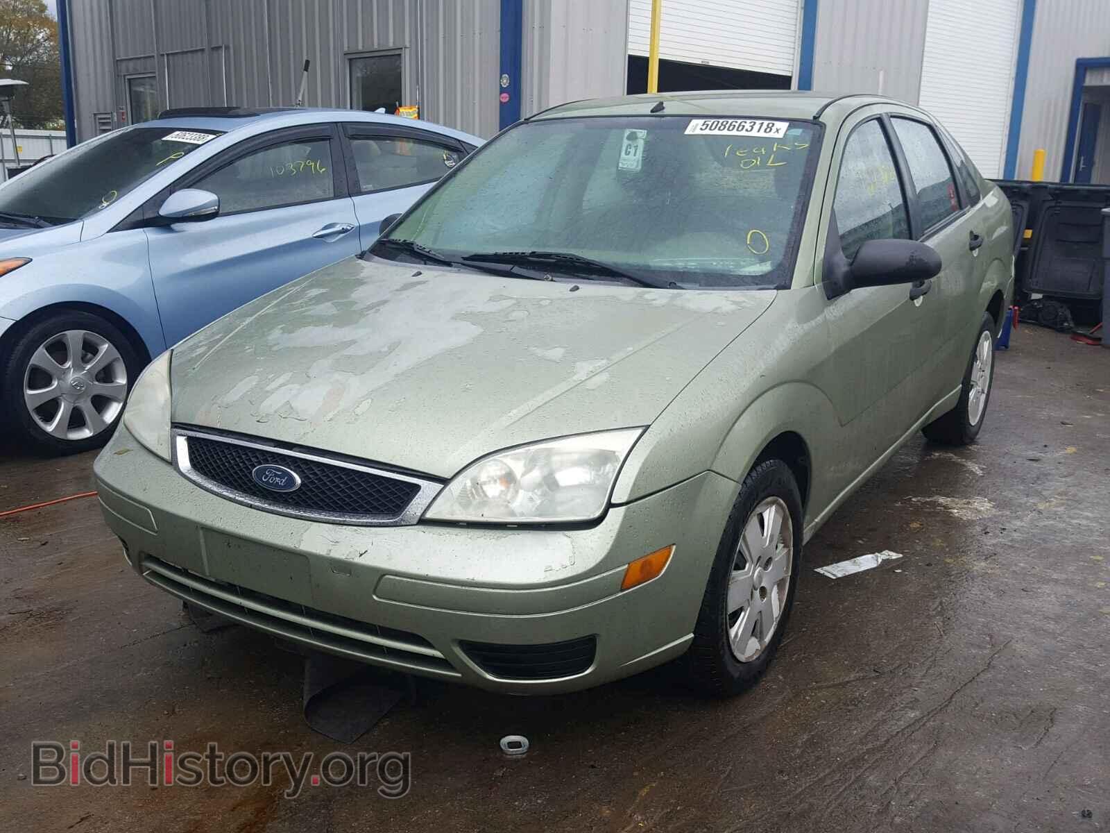 2007 FORD FOCUS - VIN: 1FAFP34N07W164732 - Фото 2