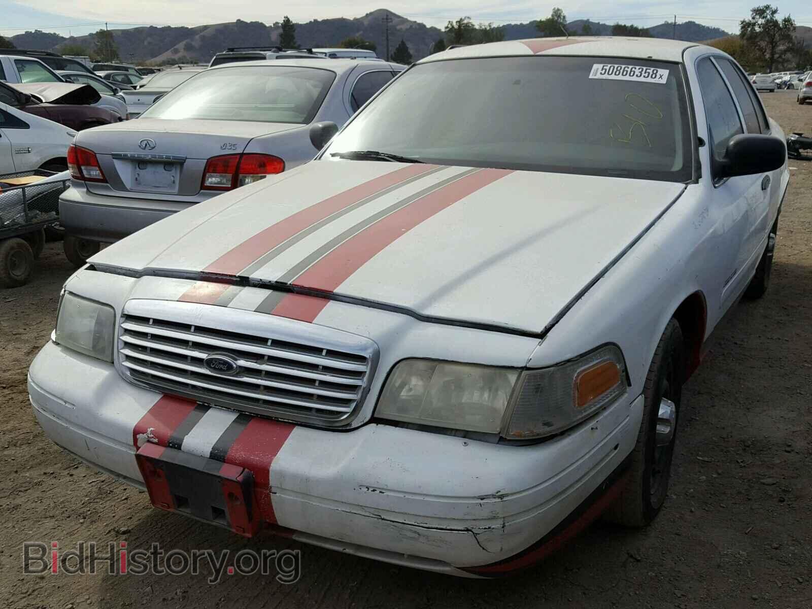 2003 FORD CROWN VIC - VIN: 2FAFP71W53X142454 - Фото 2