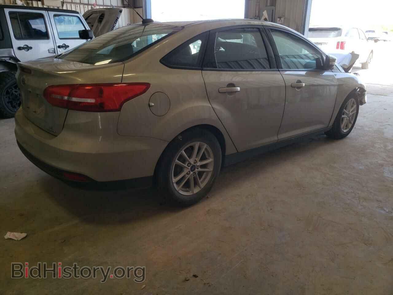 2016 FORD FOCUS - VIN: 1FADP3F23GL322301 - Фото 3