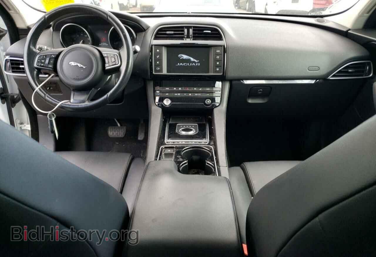 2017 JAGUAR F-PACE - VIN: SADCS2BN6HA085447 - Фото 8