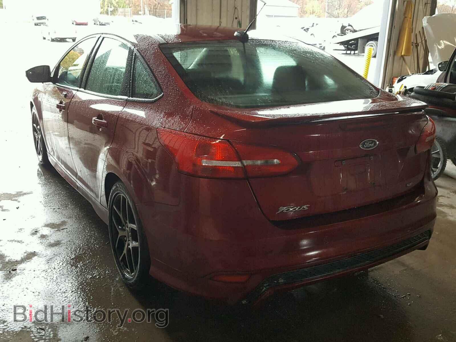 2016 FORD FOCUS - VIN: 1FADP3F2XGL385914 - Фото 3