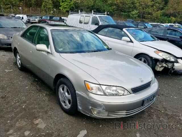 Photo JT8BF28G1W5048704 - LEXUS ES300 1998