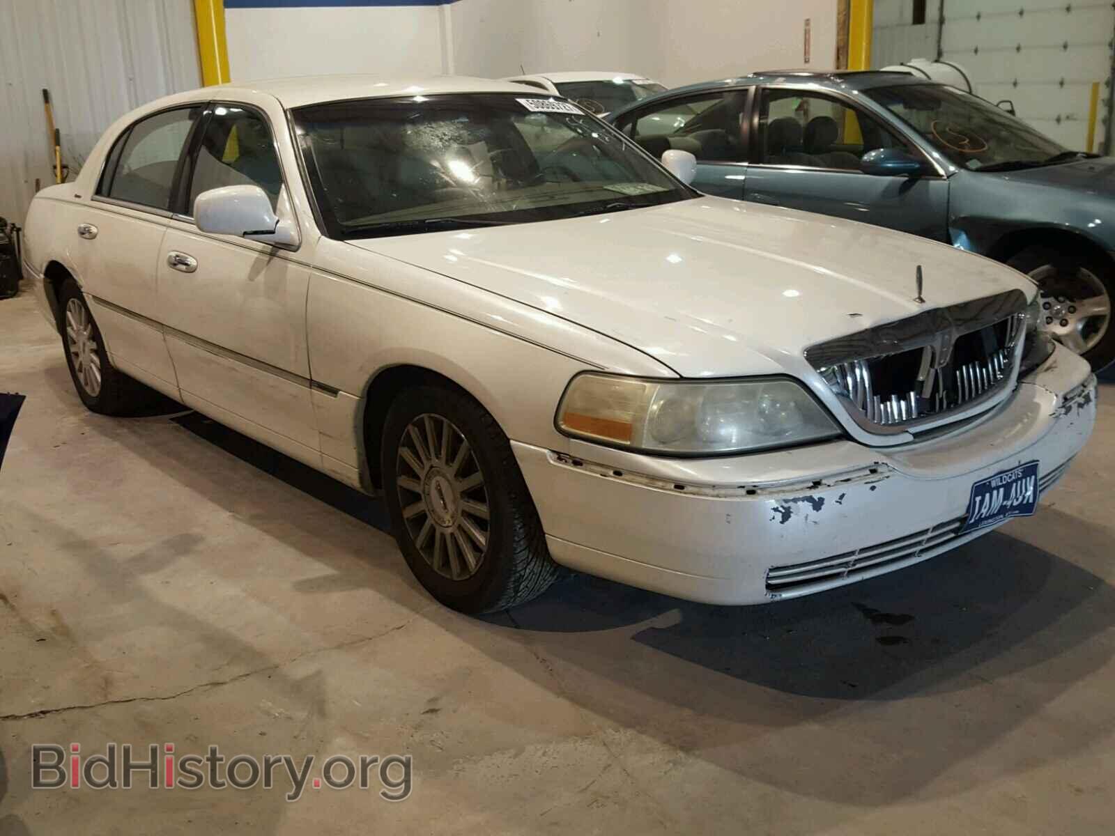Photo 1LNHM81W73Y612268 - LINCOLN TOWNCAR 2003