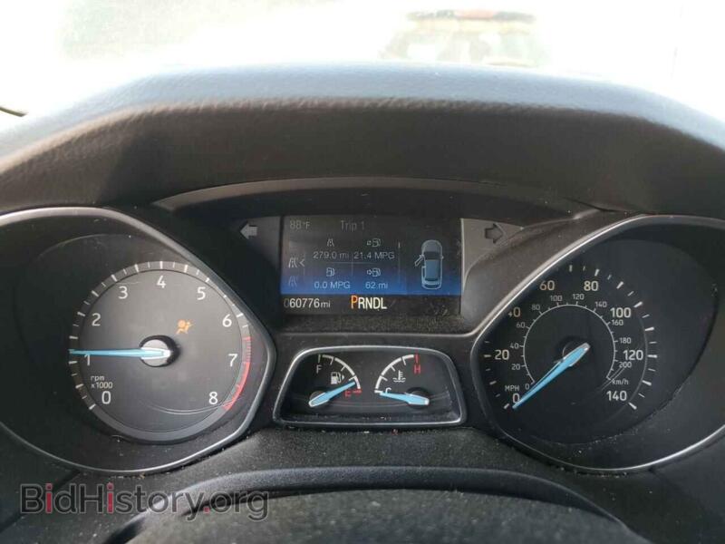 2017 Ford FOCUS (VIN 1FADP3F26HL331253) — фото 9 из 13