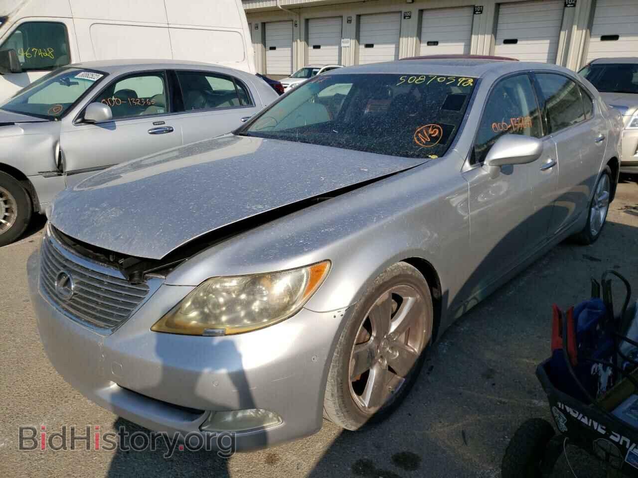 2007 LEXUS LS460 - VIN: JTHGL46F075008538 - Фото 2