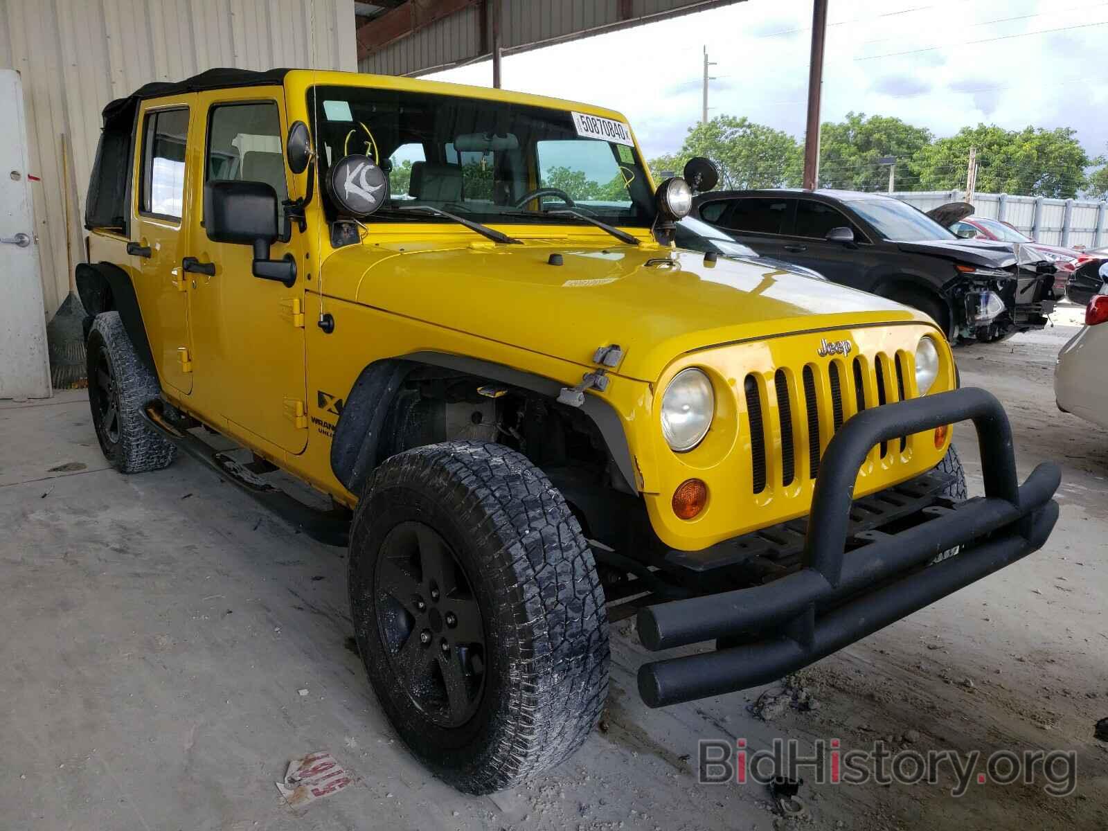 Photo 1J4GB39159L753857 - JEEP WRANGLER 2009