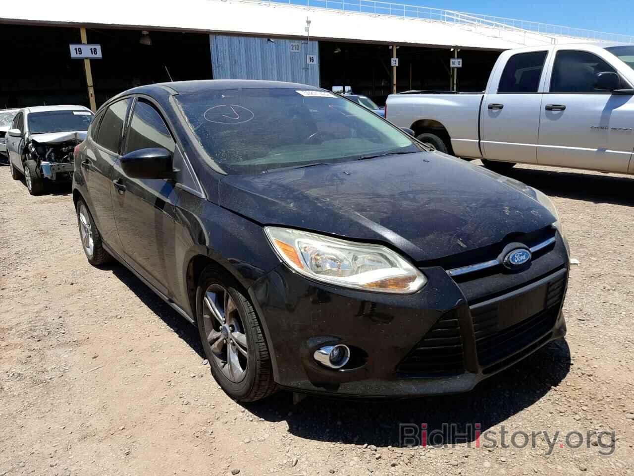 Photo 1FAHP3K28CL403215 - FORD FOCUS 2012