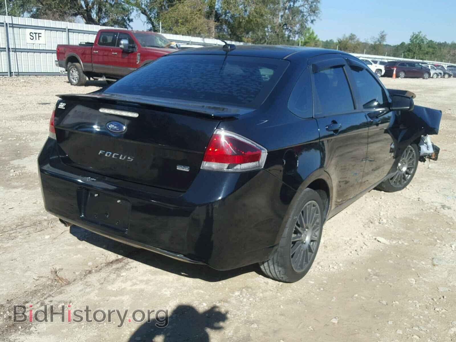 2011 FORD FOCUS - VIN: 1FAHP3GN8BW127392 - Photo 4
