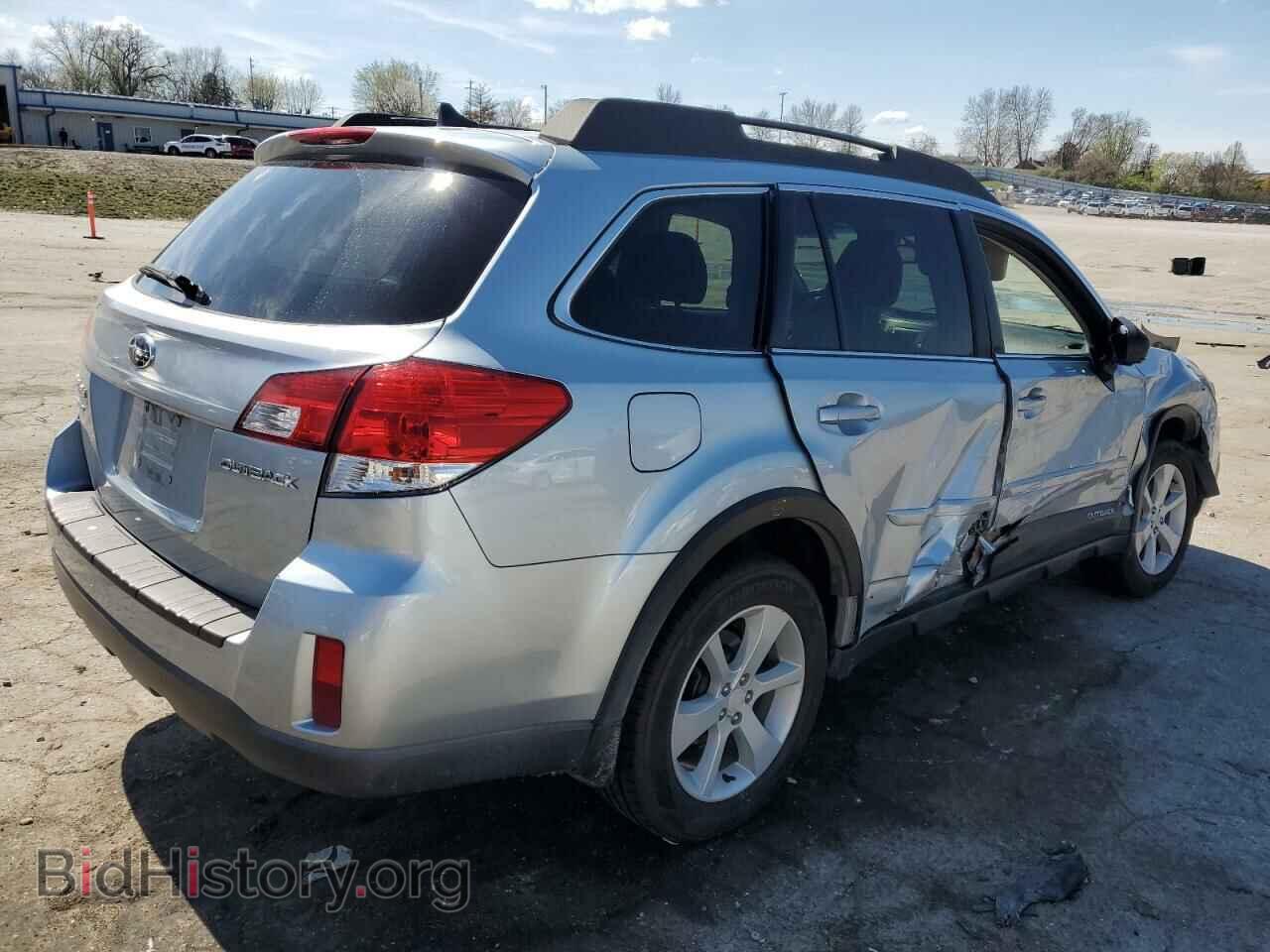 2014 SUBARU OUTBACK - VIN: 4S4BRCCC4E3266404 - Фото 3