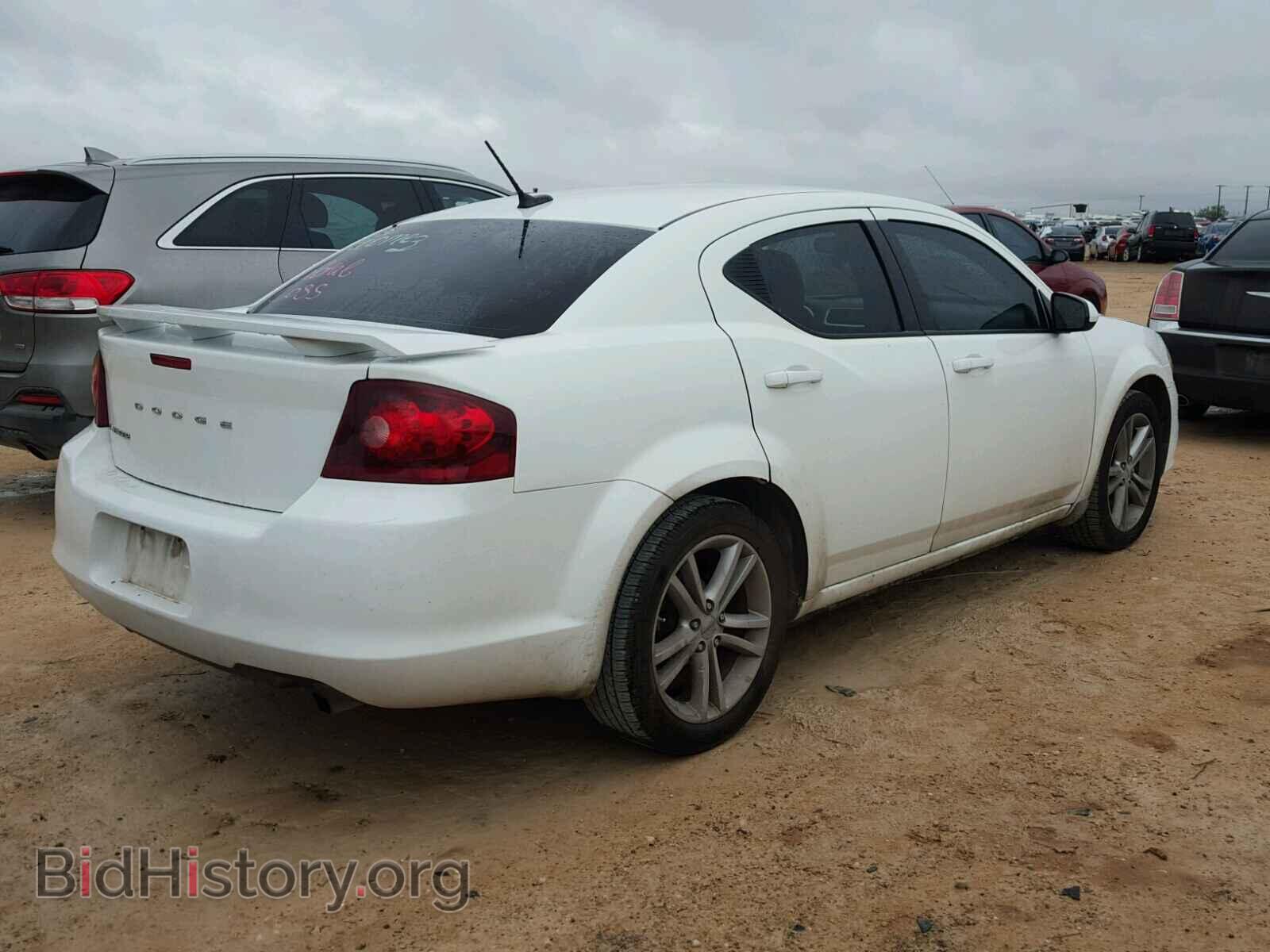 2011 DODGE AVENGER - VIN: 1B3BD1FG2BN549021 - Фото 4
