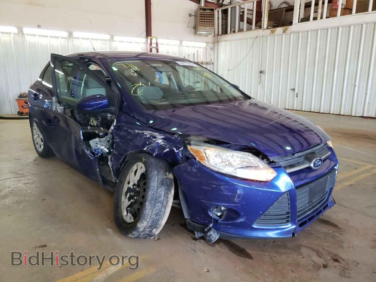 Photo 1FAHP3K21CL409776 - FORD FOCUS 2012