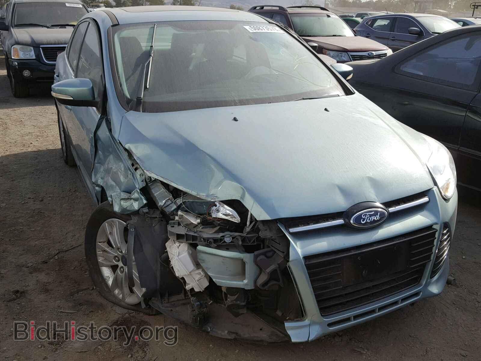 Photo 1FAHP3H23CL416140 - FORD FOCUS 2012