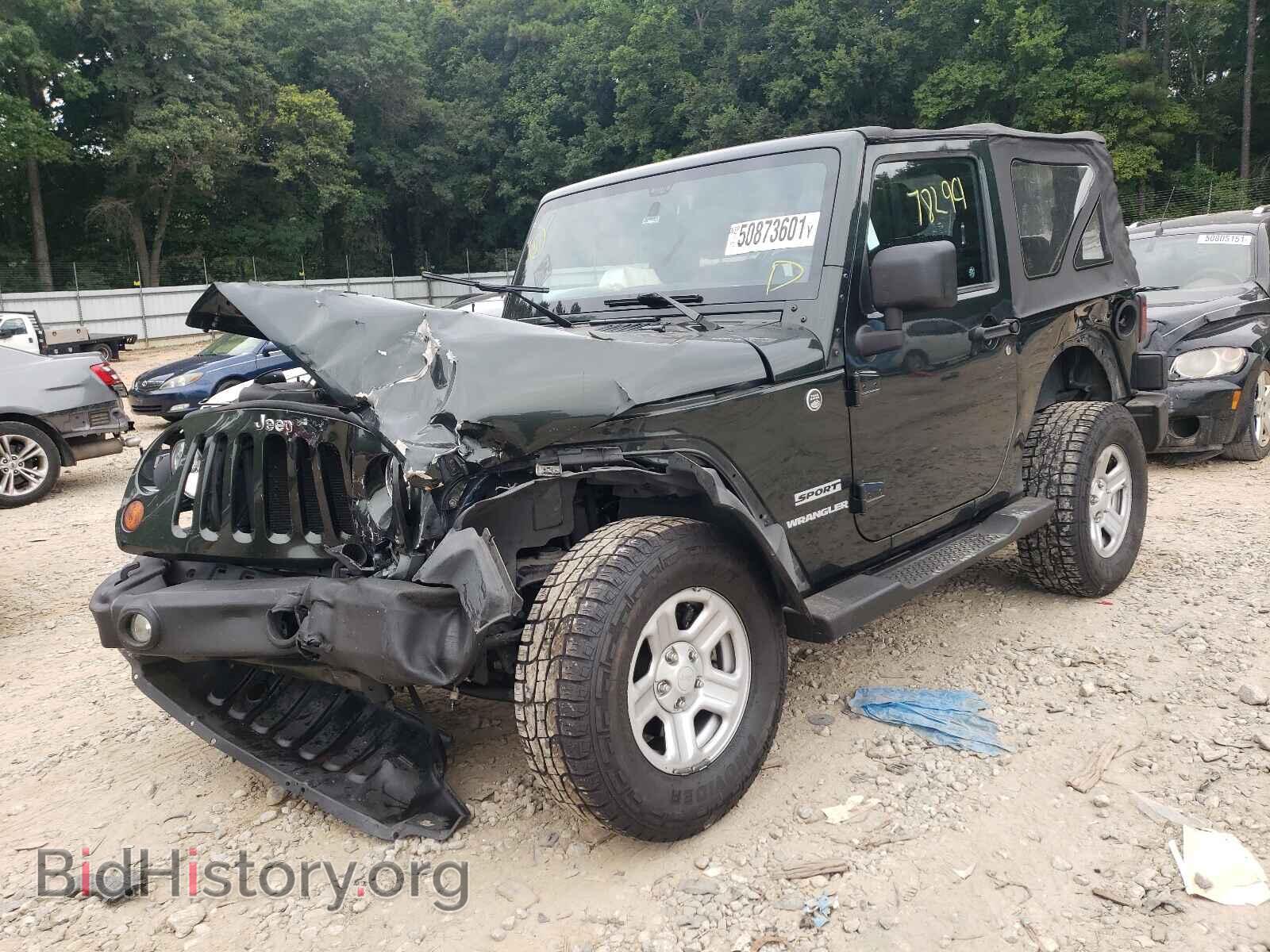 2011 JEEP WRANGLER - VIN: 1J4AA2D16BL579538 - Фото 2