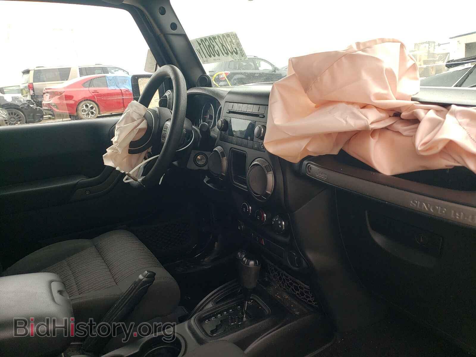 2011 JEEP WRANGLER - VIN: 1J4AA2D16BL579538 - Фото 9