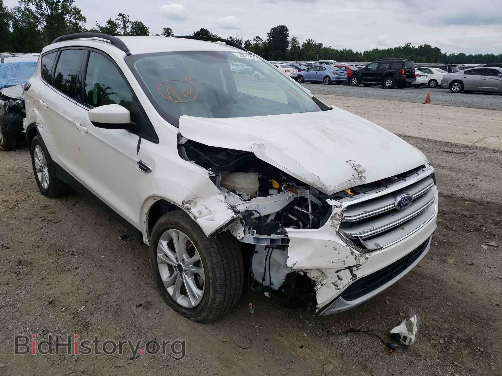 Фотография 1FMCU0GD3HUC47281 - FORD ESCAPE 2017