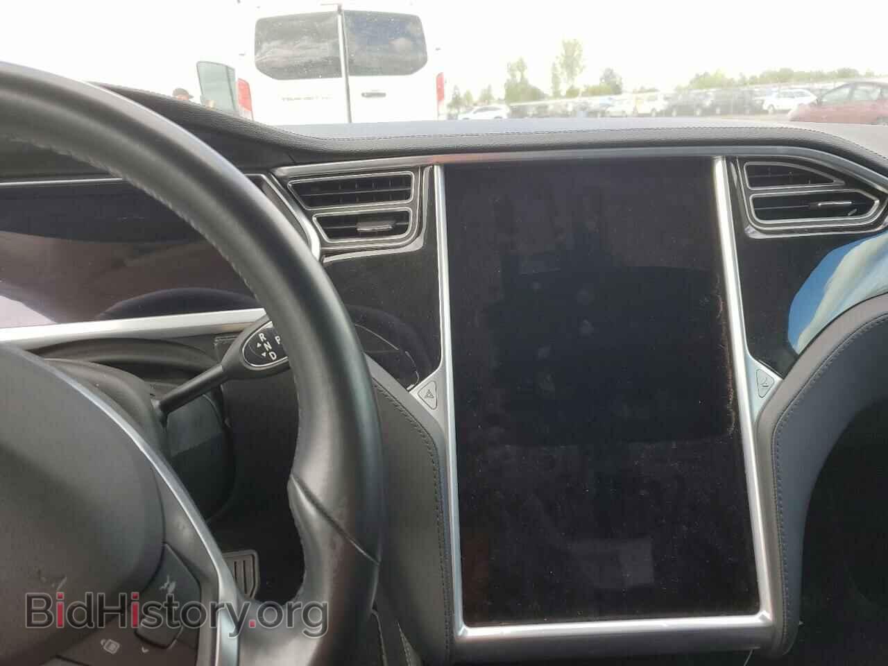 2014 TESLA MODEL S - VIN: 5YJSA1S16EFP33115 - Фото 9
