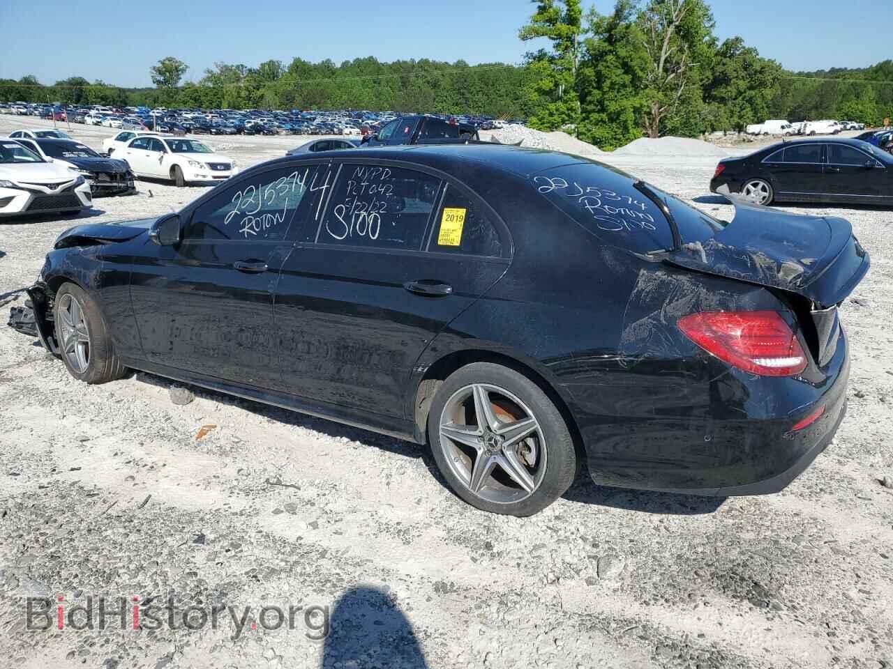 2019 MERCEDES-BENZ E-CLASS - VIN: WDDZF4KB5KA512061 - Фото 2