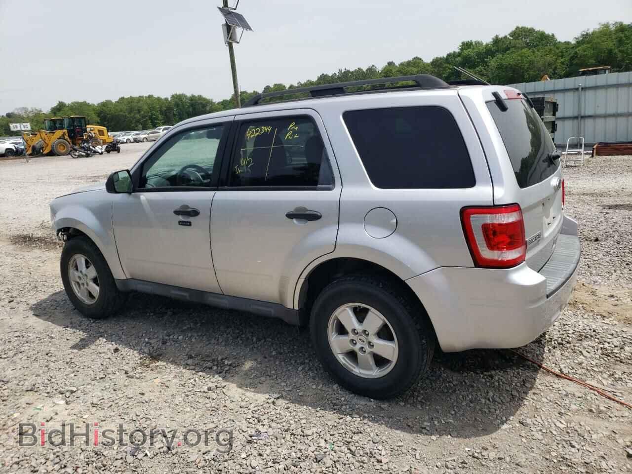 2010 FORD ESCAPE - VIN: 1FMCU9D71AKC04806 - Фото 2