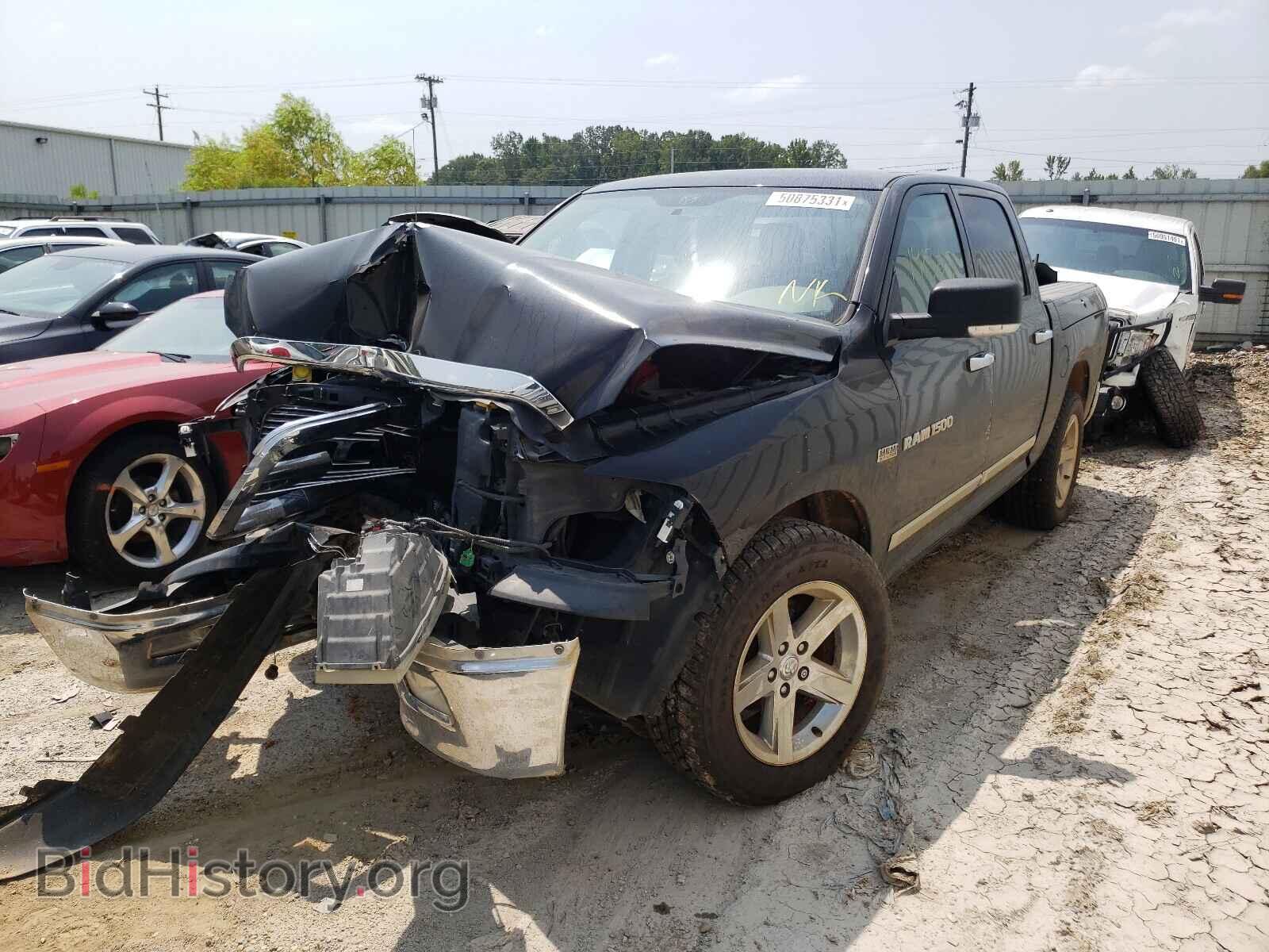 2011 DODGE RAM 1500 - VIN: 1D7RB1CT6BS654902 - Фото 2