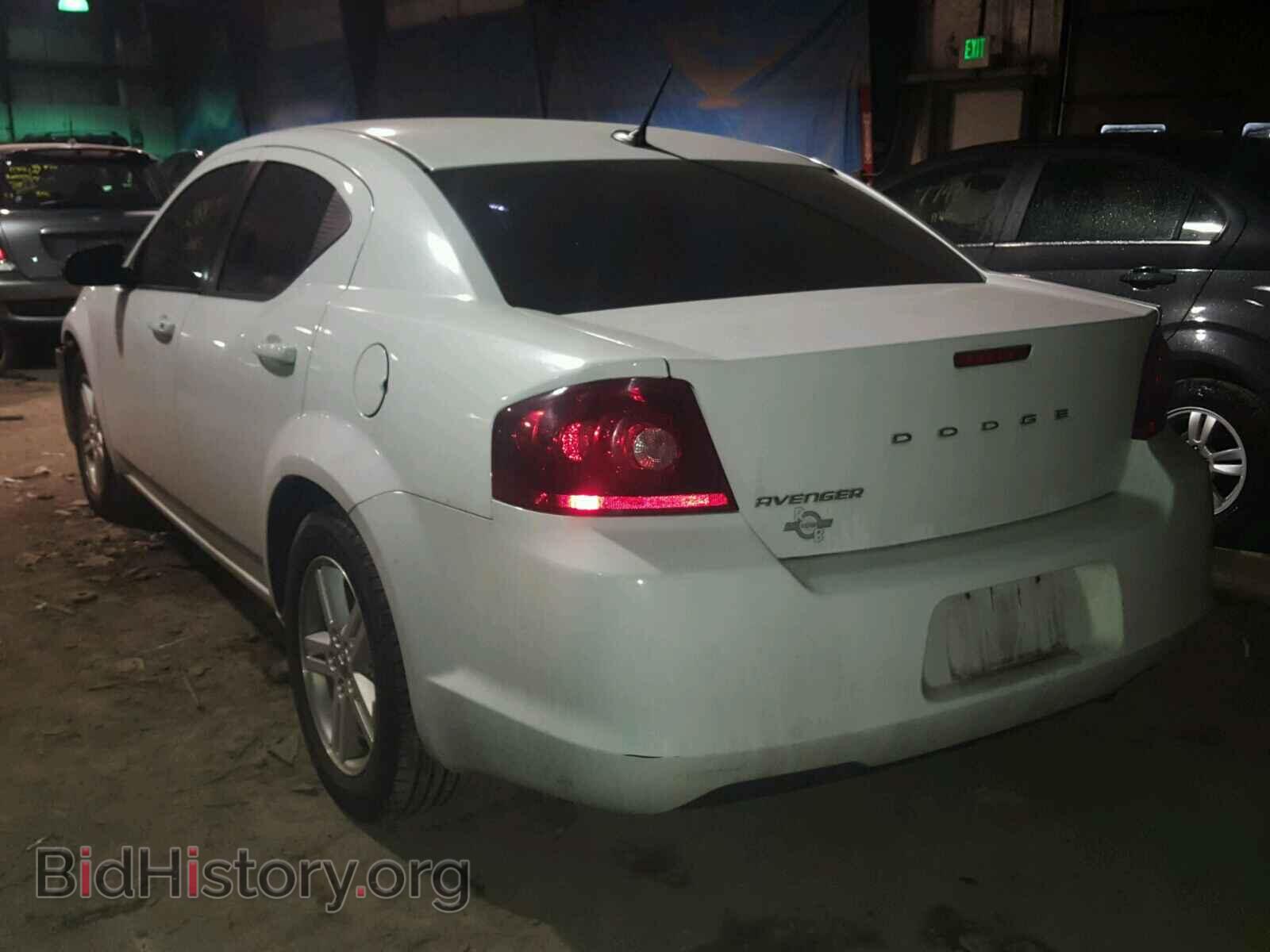 2011 DODGE AVENGER - VIN: 1B3BD4FB2BN564527 - Фото 3