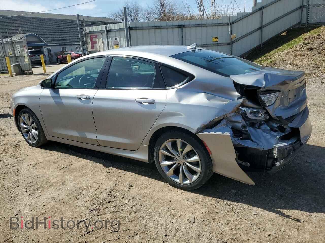 2015 CHRYSLER 200 - VIN: 1C3CCCBGXFN735570 - Фото 2