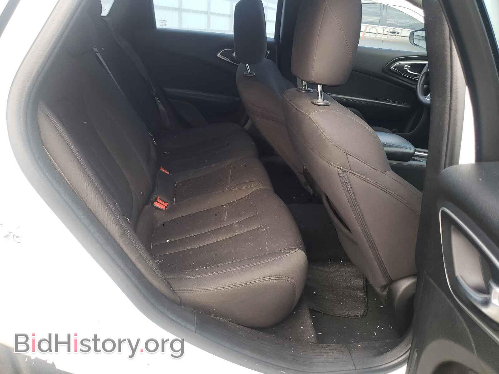 2015 CHRYSLER 200 - VIN: 1C3CCCABXFN546892 - Фото 6