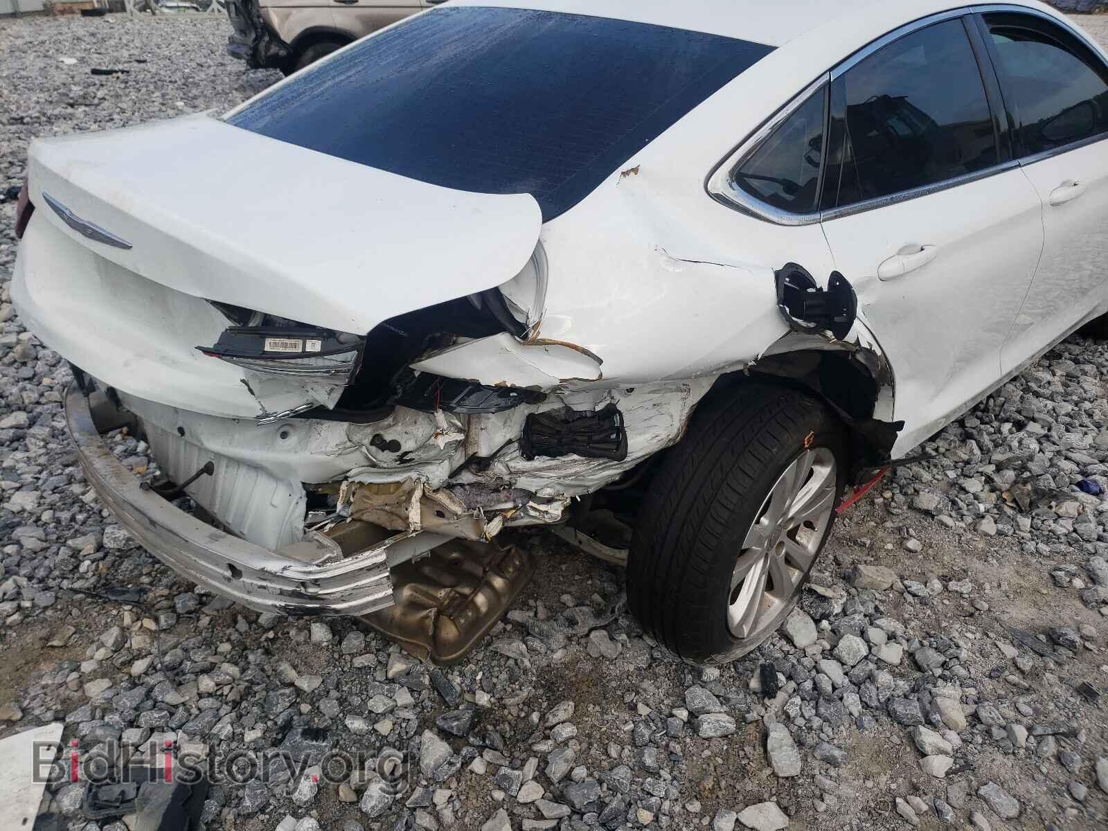2015 CHRYSLER 200 - VIN: 1C3CCCABXFN546892 - Фото 9
