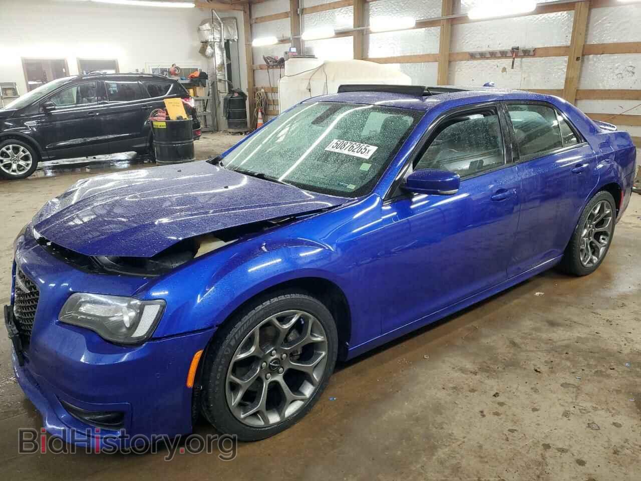 Фотография 2C3CCABG7JH243715 - CHRYSLER 300 2018