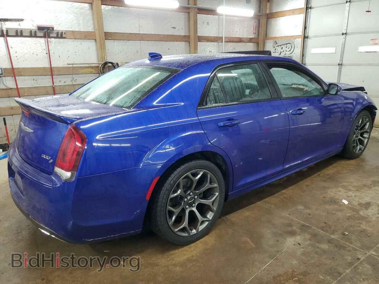 2018 CHRYSLER 300 - VIN: 2C3CCABG7JH243715 - Фото 3