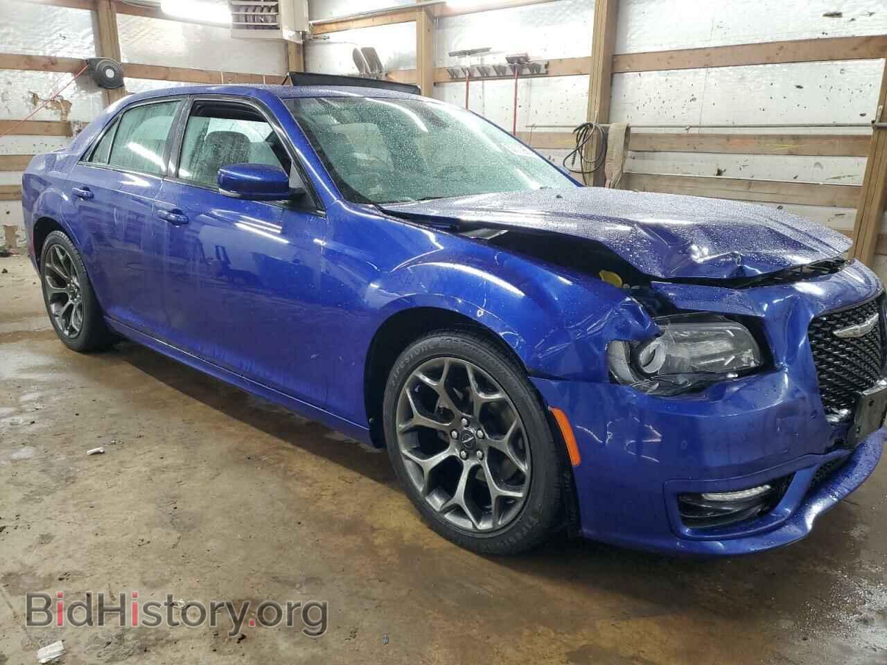 2018 CHRYSLER 300 - VIN: 2C3CCABG7JH243715 - Фото 4