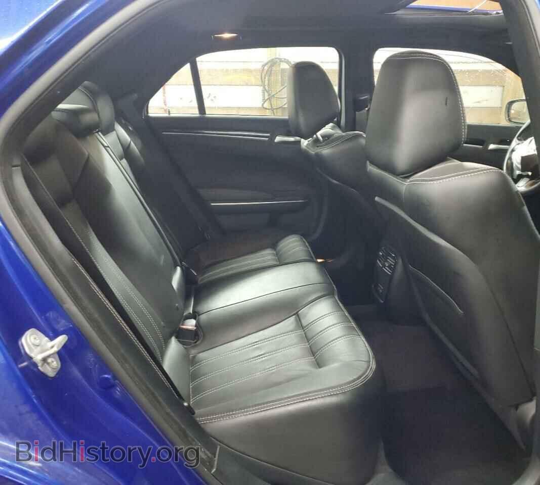 2018 CHRYSLER 300 - VIN: 2C3CCABG7JH243715 - Фото 10