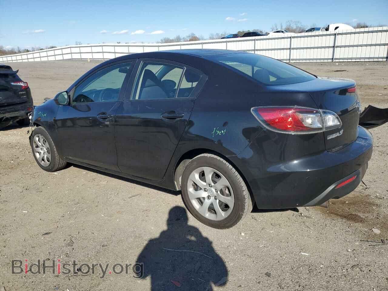 2011 MAZDA 3 - VIN: JM1BL1UG2B1361434 - Фото 2
