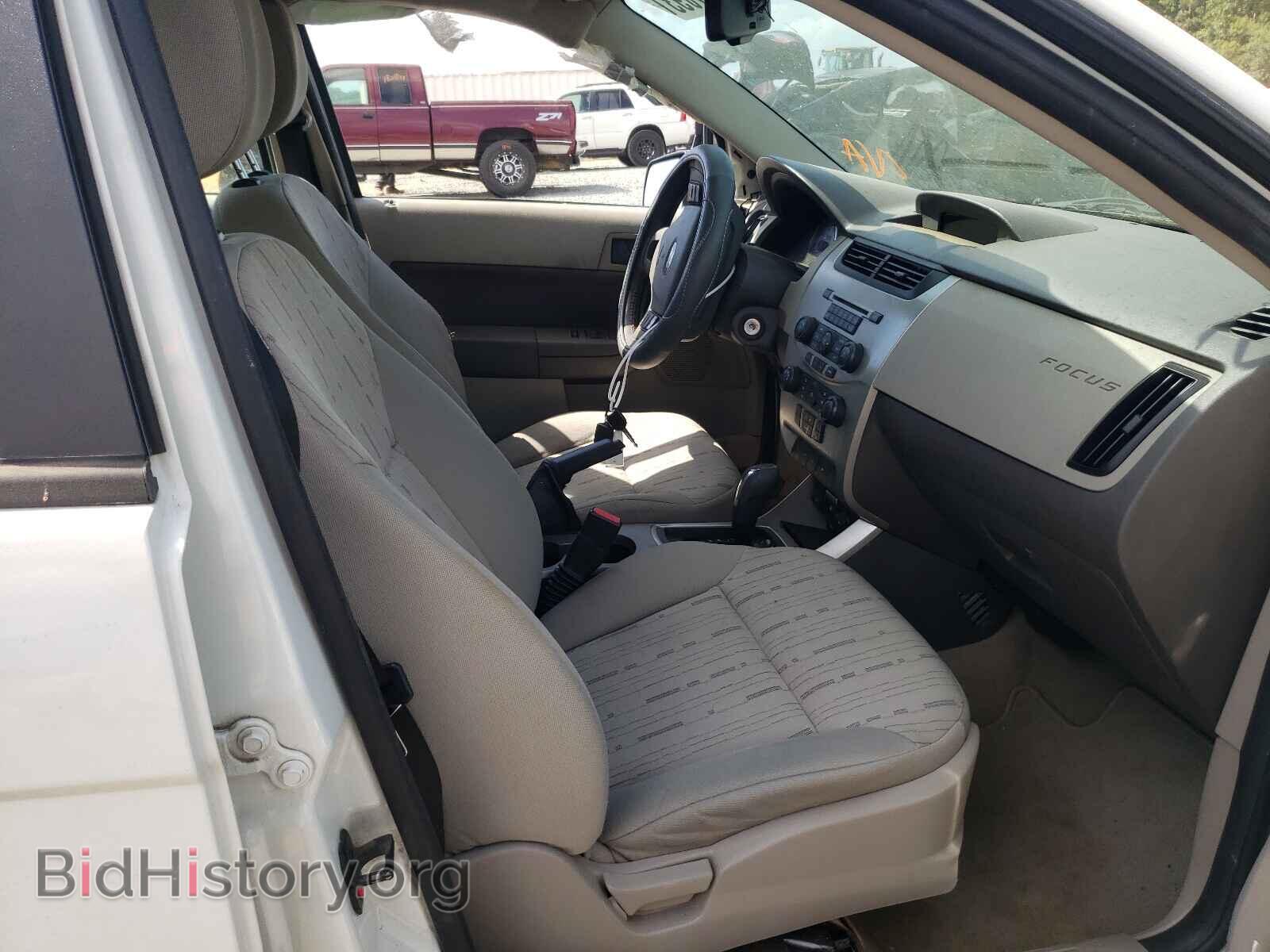 2011 FORD FOCUS - VIN: 1FAHP3FN6BW141339 - Фото 5