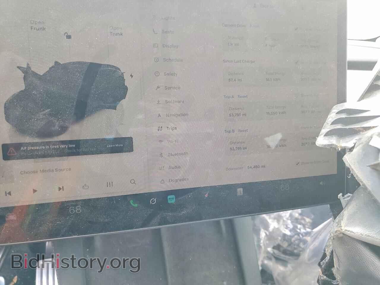 2023 TESLA MODEL Y - VIN: 7SAYGDEF7PF604890 - Photo 9