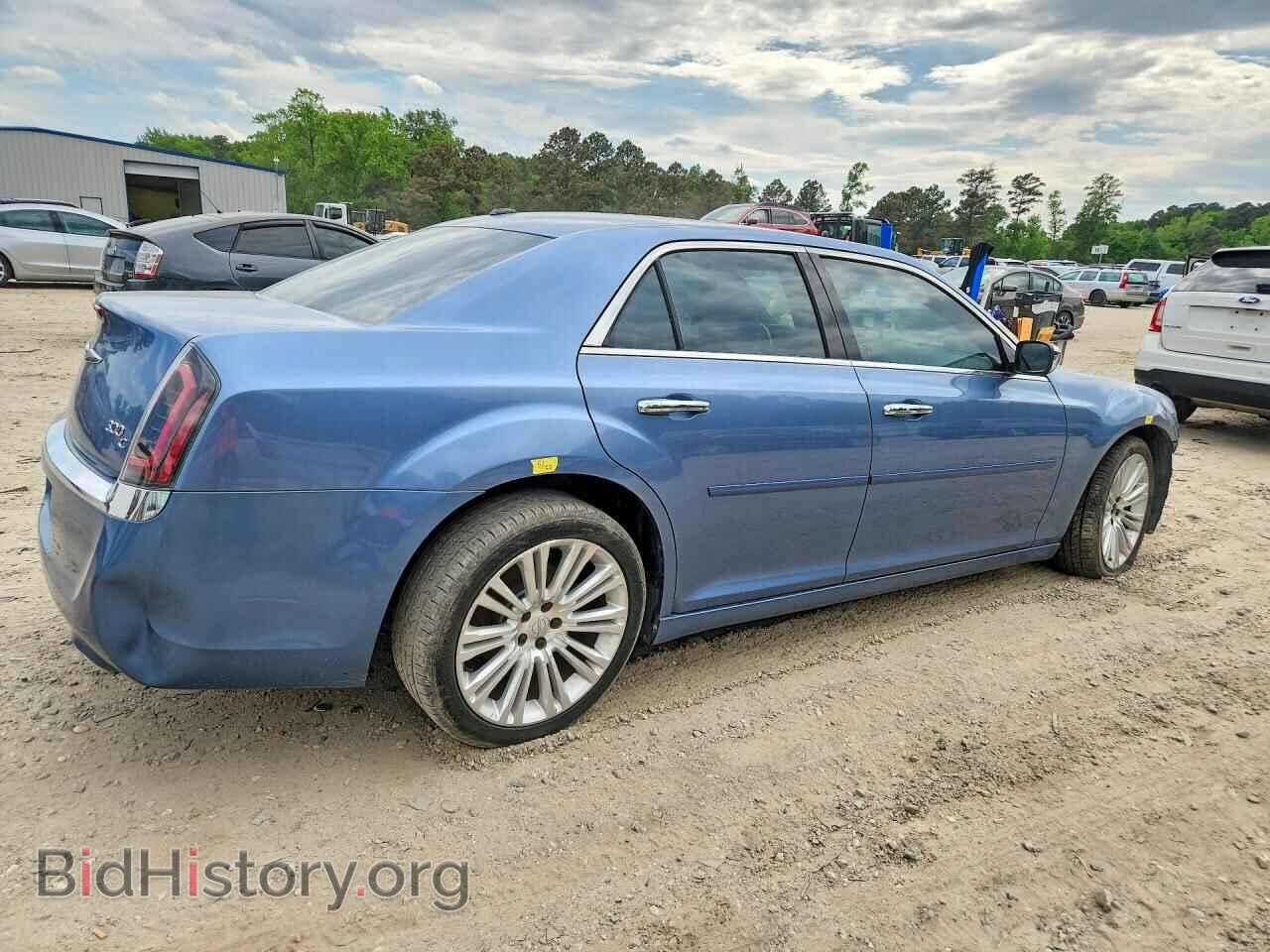 2011 CHRYSLER 300 - VIN: 2C3CA6CT5BH564846 - Photo 3