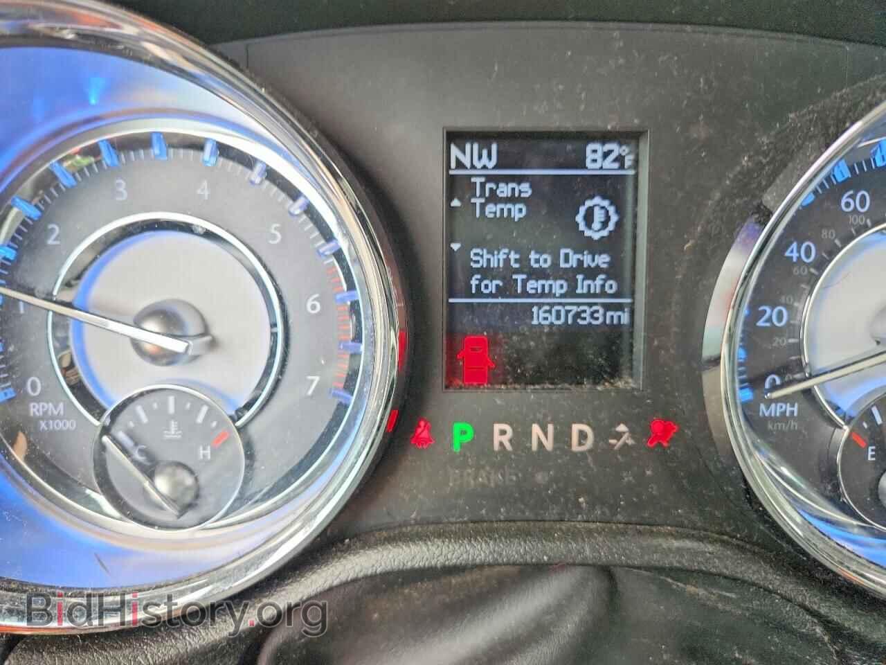 2011 CHRYSLER 300 - VIN: 2C3CA6CT5BH564846 - Photo 9