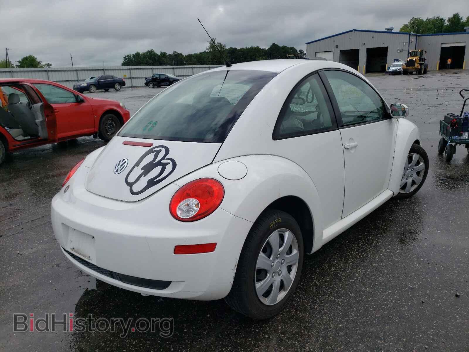 2010 VOLKSWAGEN BEETLE - VIN: 3VWPG3AG5AM003639 - Фото 4