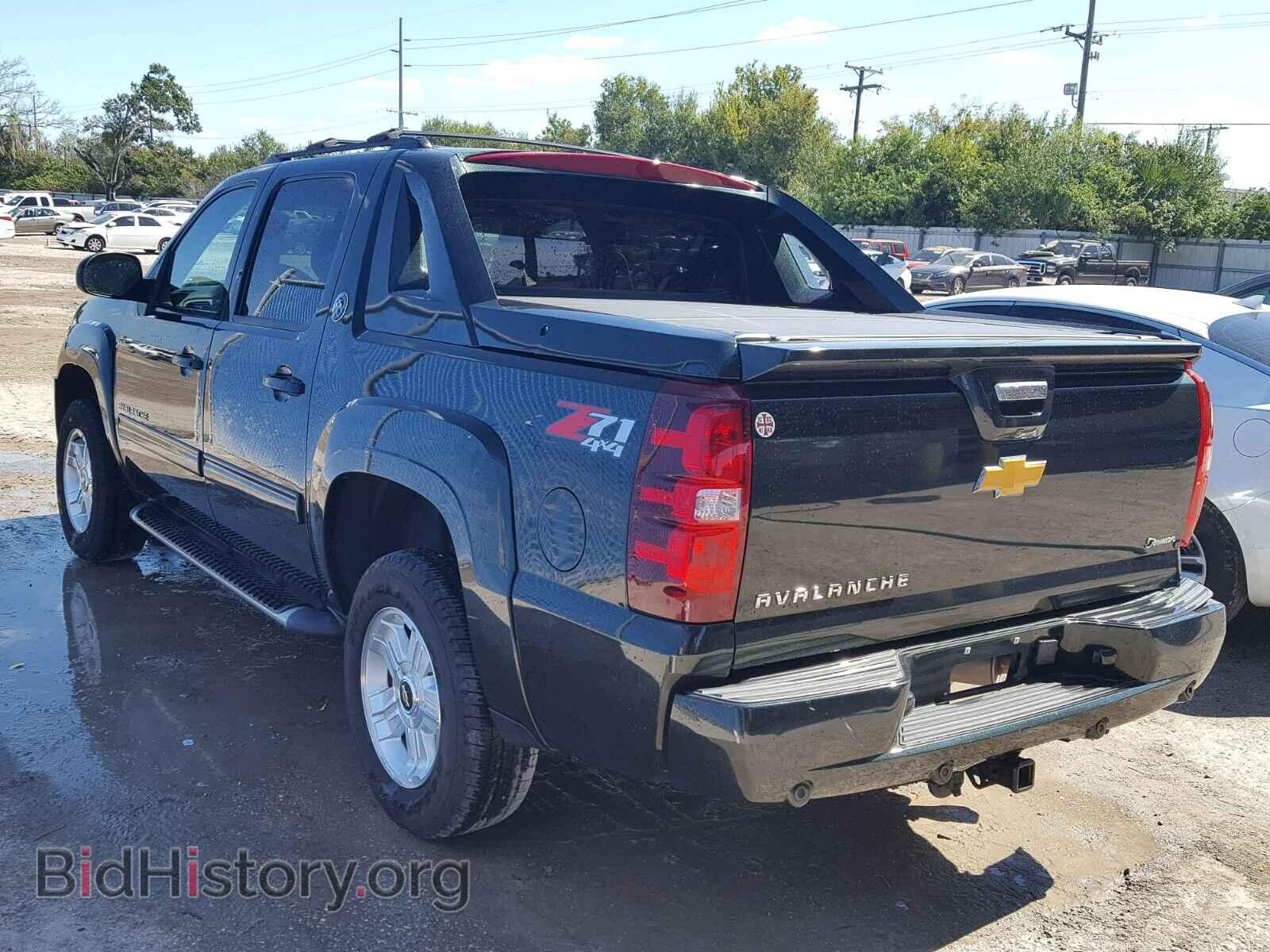 2013 CHEVROLET AVALANCHE - VIN: 3GNTKFE71DG309002 - Фото 3