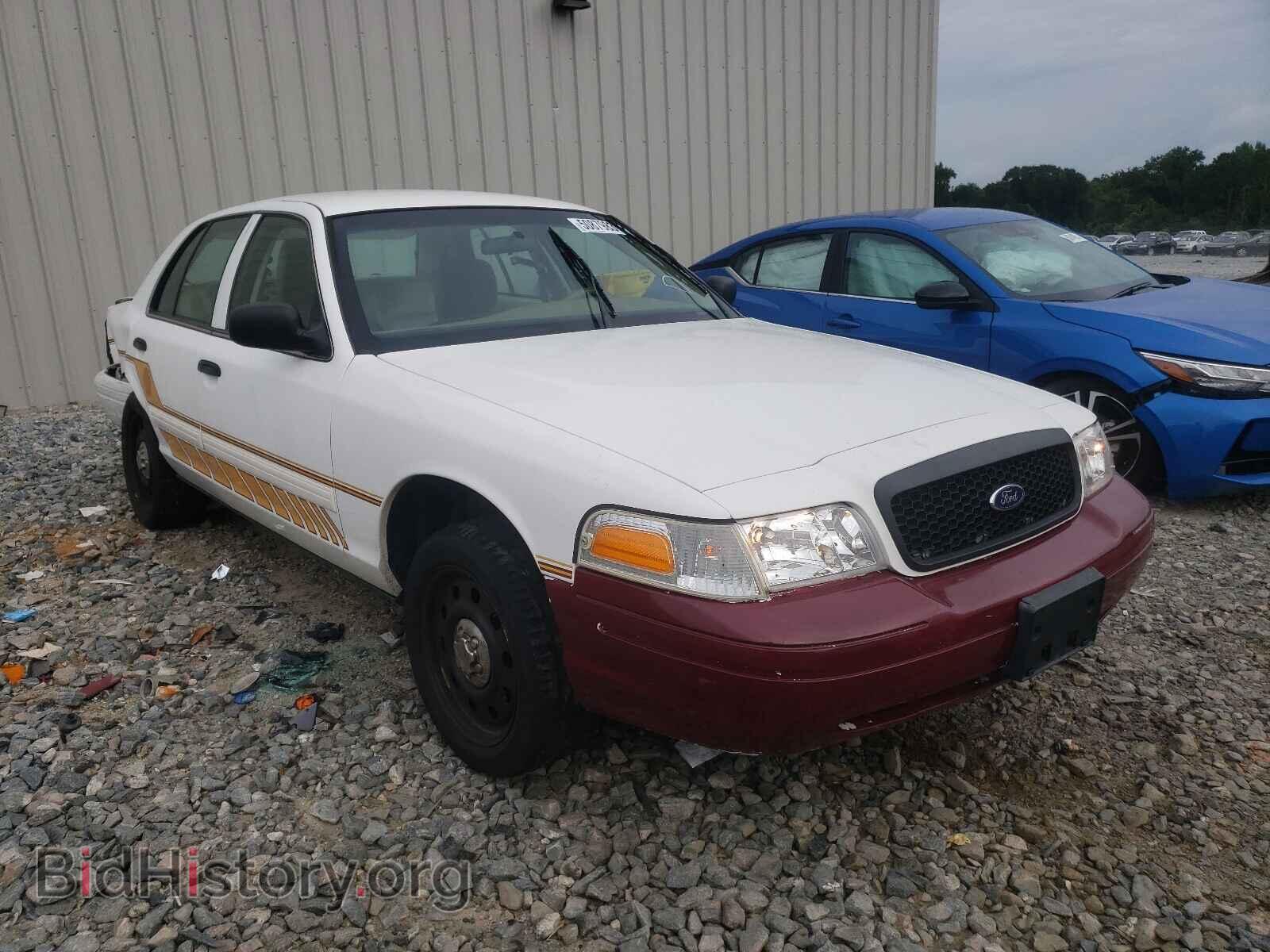 Photo 2FABP7BV8BX125909 - FORD CROWN VIC 2011