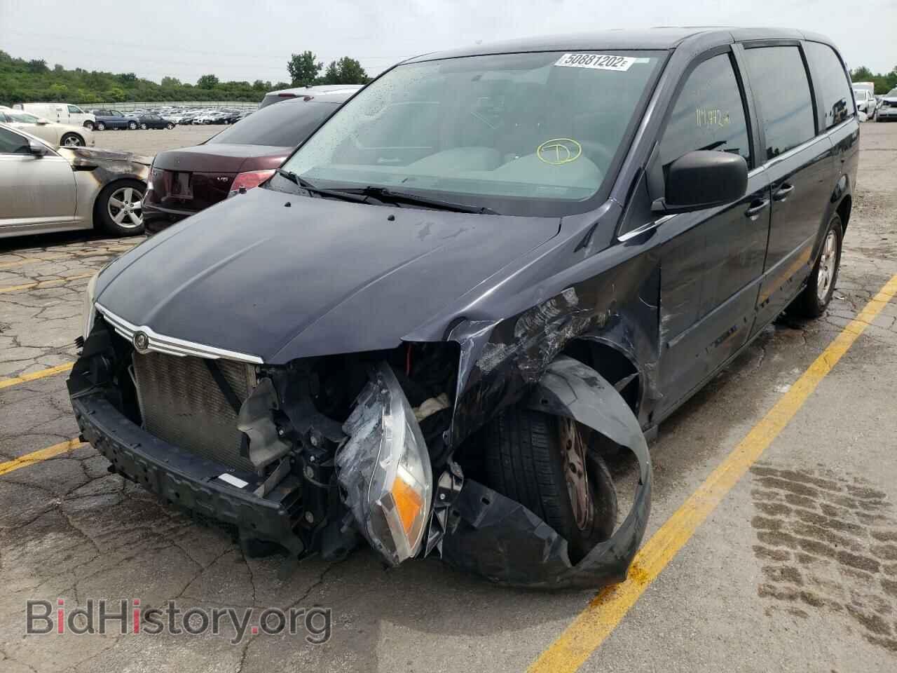 2010 CHRYSLER MINIVAN - VIN: 2A4RR2D12AR361503 - Photo 2