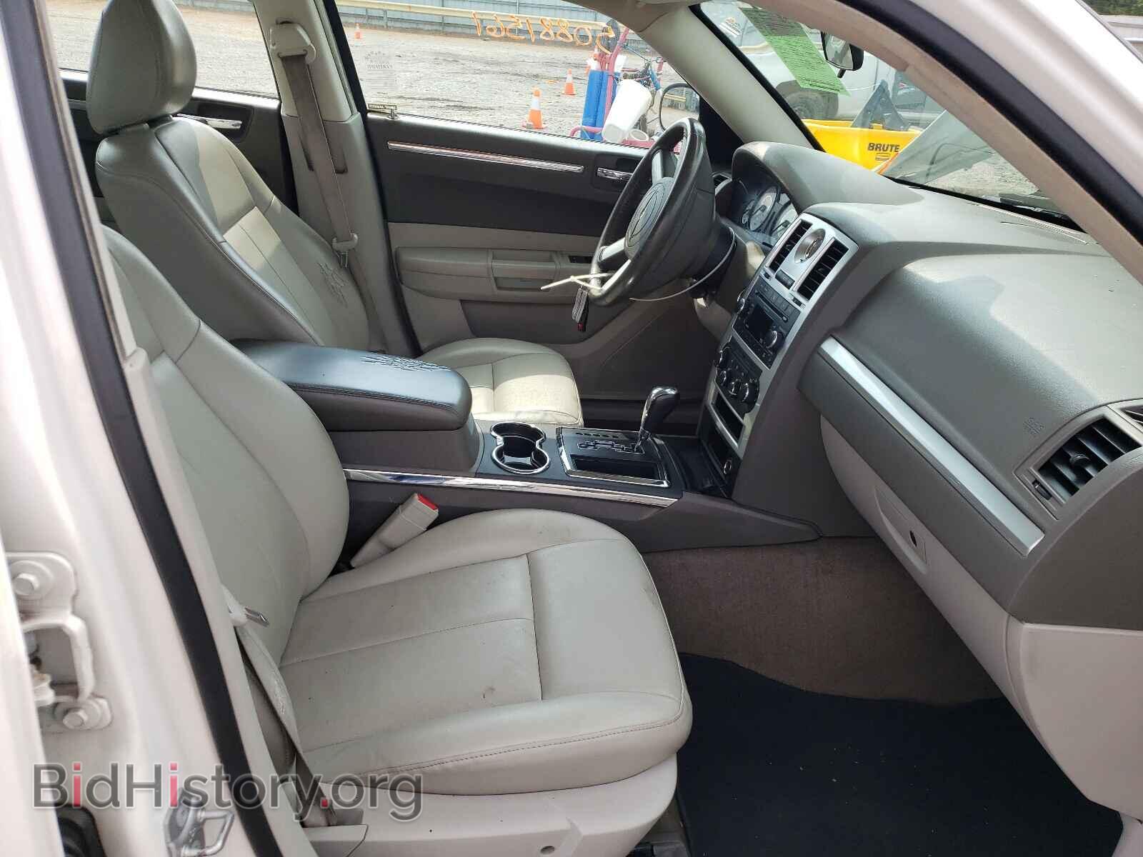 2010 CHRYSLER 300 - VIN: 2C3CA5CV7AH125805 - Фото 5