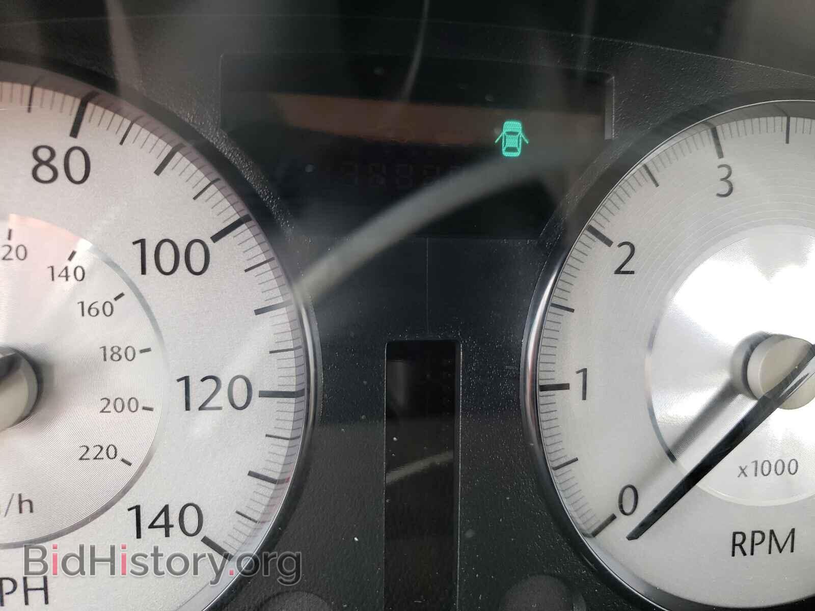 2010 CHRYSLER 300 - VIN: 2C3CA5CV7AH125805 - Фото 8