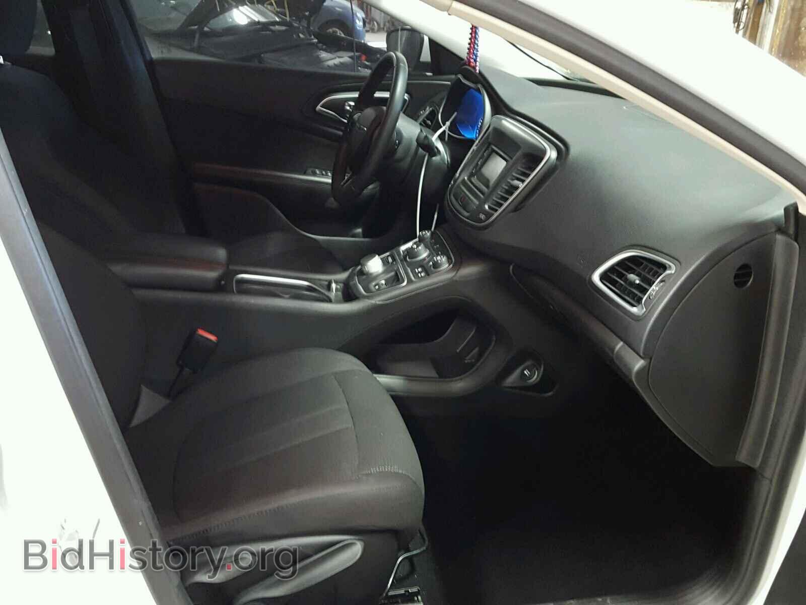 2015 CHRYSLER 200 - VIN: 1C3CCCAB1FN597357 - Photo 5