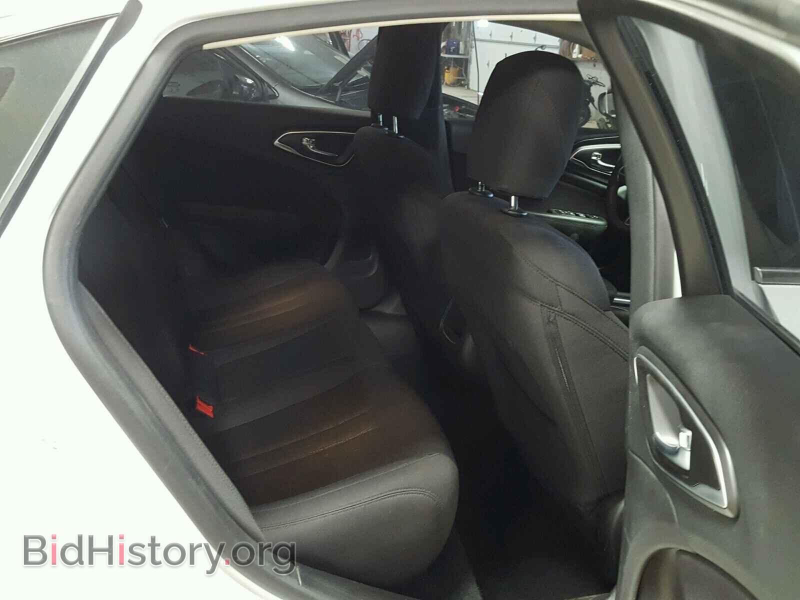 2015 CHRYSLER 200 - VIN: 1C3CCCAB1FN597357 - Photo 6