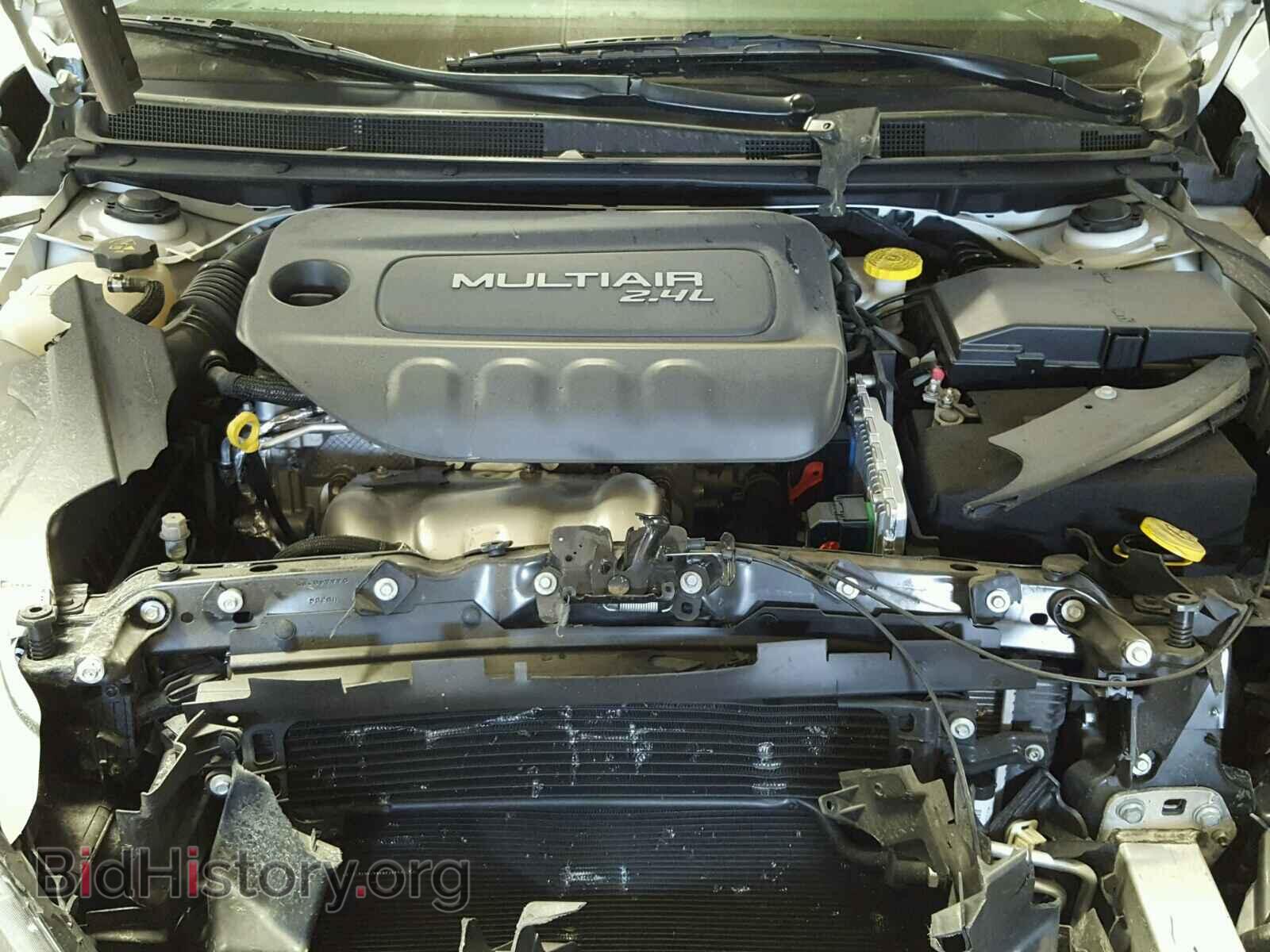 2015 CHRYSLER 200 - VIN: 1C3CCCAB1FN597357 - Photo 7